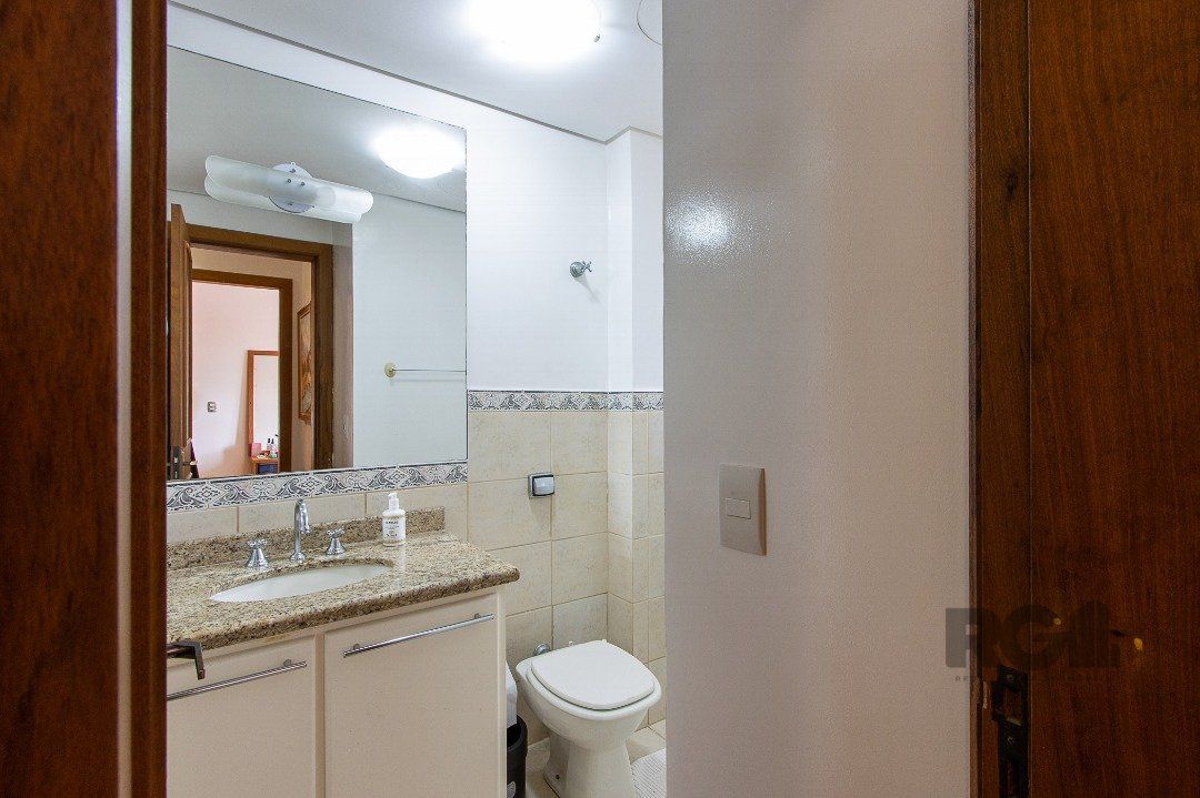 Casa de Condomínio à venda com 4 quartos, 224m² - Foto 39