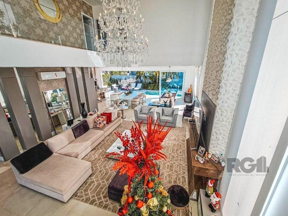 Casa de Condomínio à venda com 5 quartos, 350m² - Foto 4