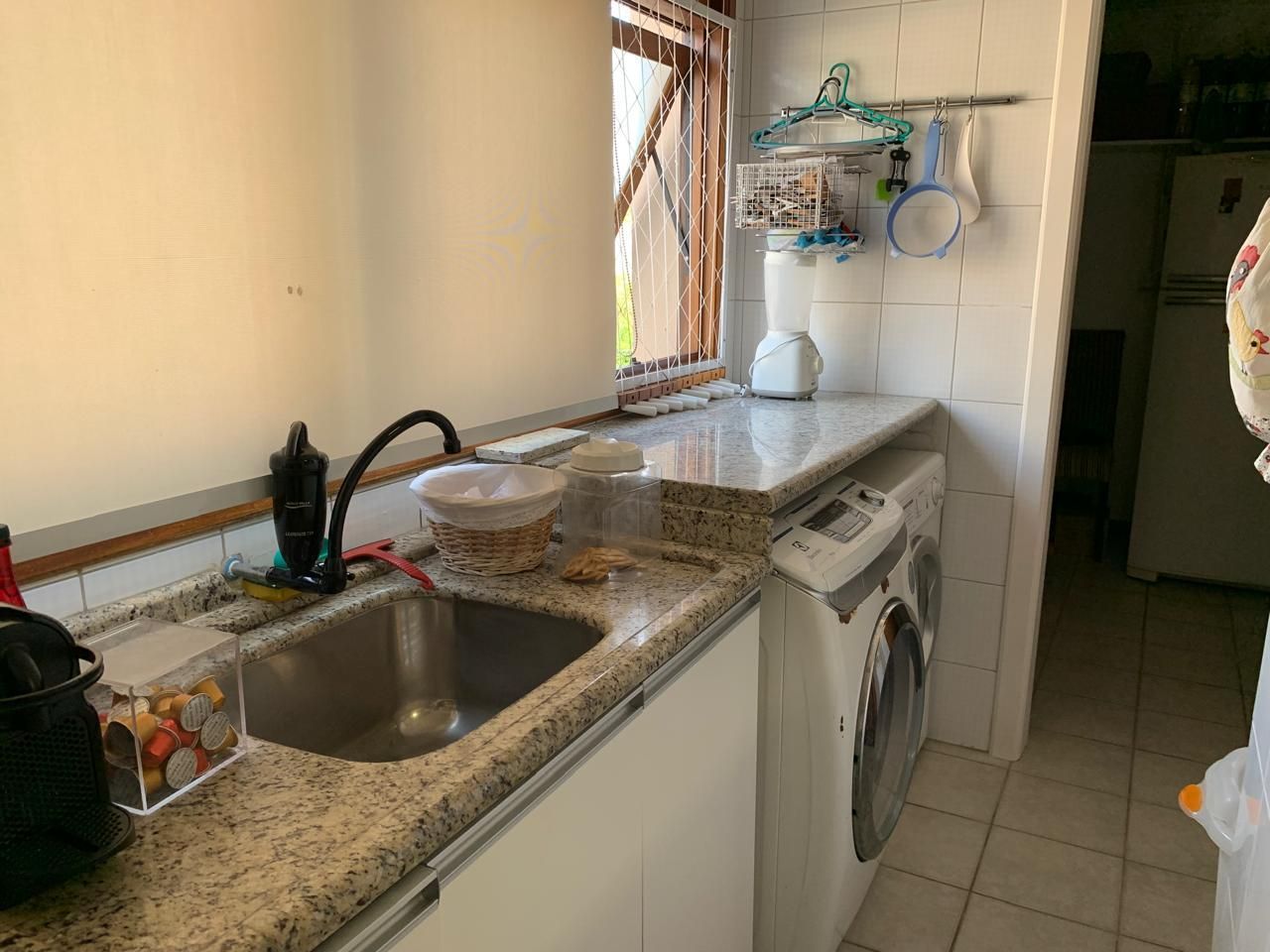 Casa de Condomínio à venda com 4 quartos, 227m² - Foto 28