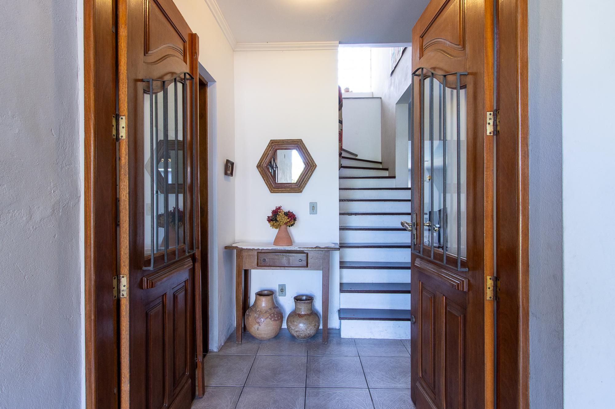 Casa 3 dormitórios no bairro Tristeza