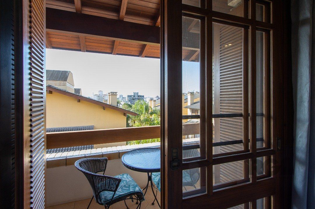 Casa de Condomínio à venda com 3 quartos, 200m² - Foto 36