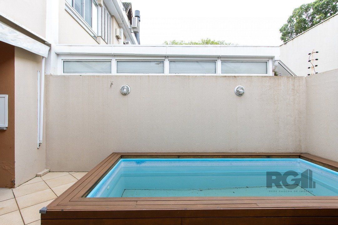 Casa de Condomínio à venda com 4 quartos, 224m² - Foto 23