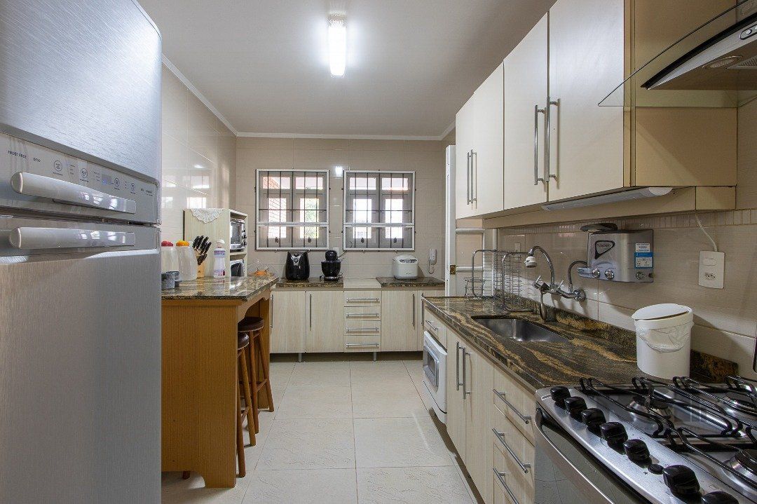 Casa de Condomínio à venda com 3 quartos, 217m² - Foto 19