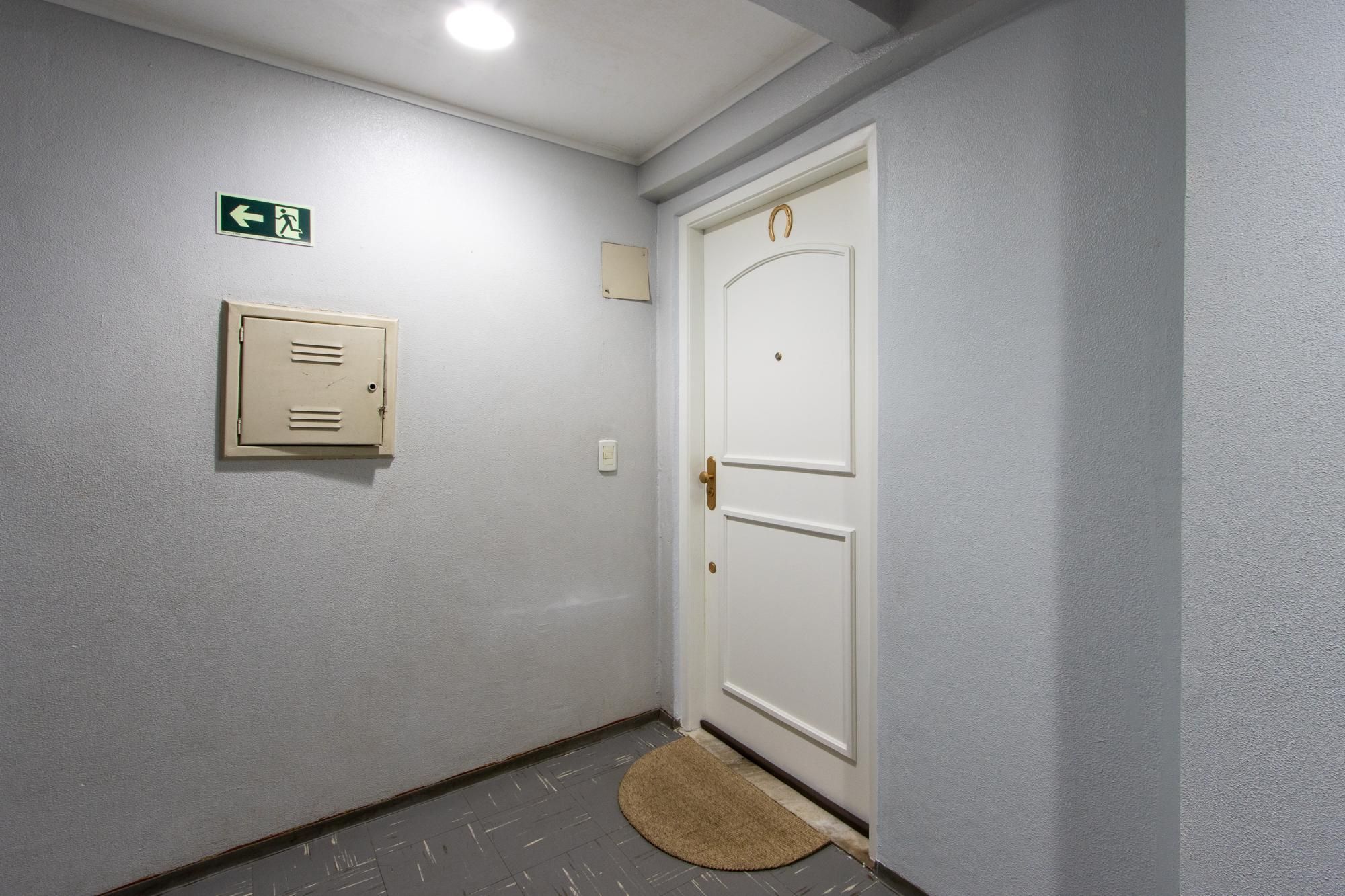 Apartamento à venda com 2 quartos, 68m² - Foto 28