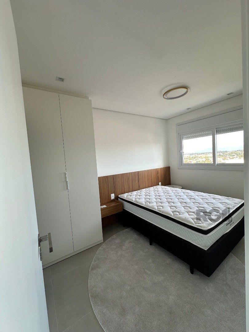 Apartamento à venda com 2 quartos, 62m² - Foto 4