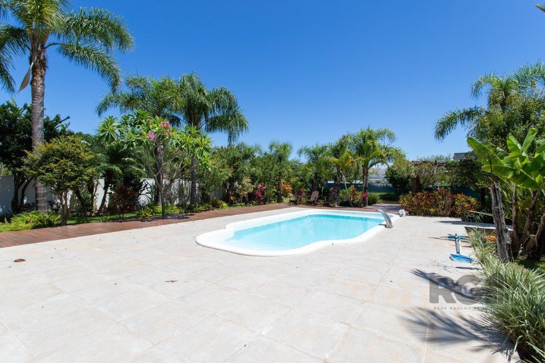 Casa de Condomínio à venda com 3 quartos, 450m² - Foto 23