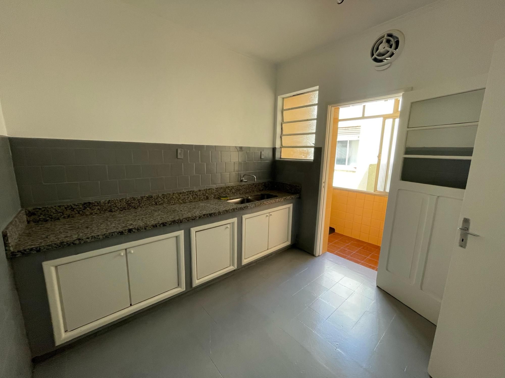 Apartamento à venda com 2 quartos, 83m² - Foto 25