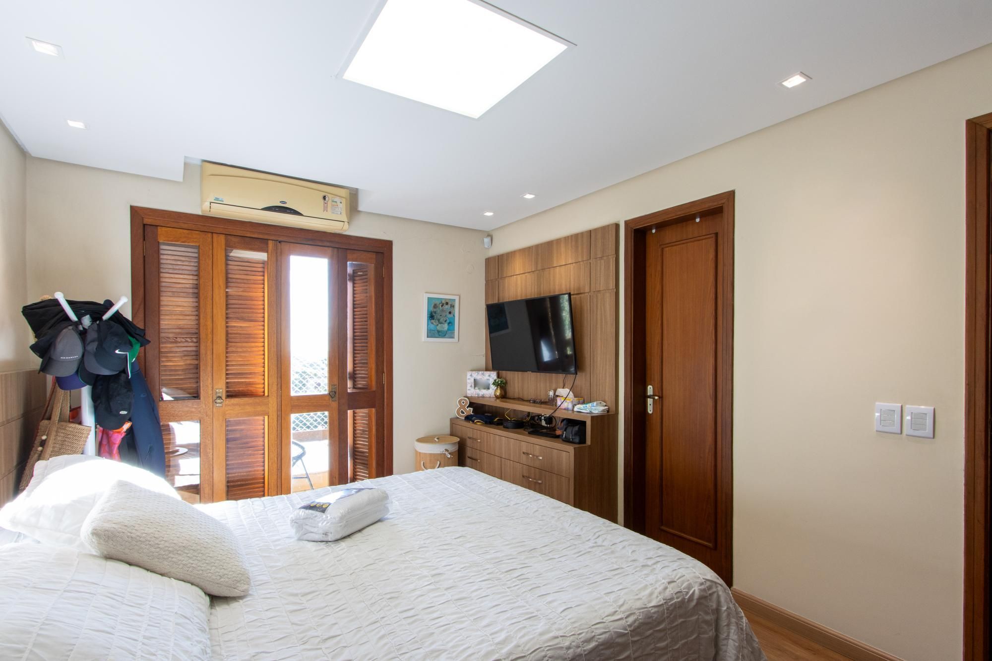 Casa, 3 quartos, 270 m² - Foto 24