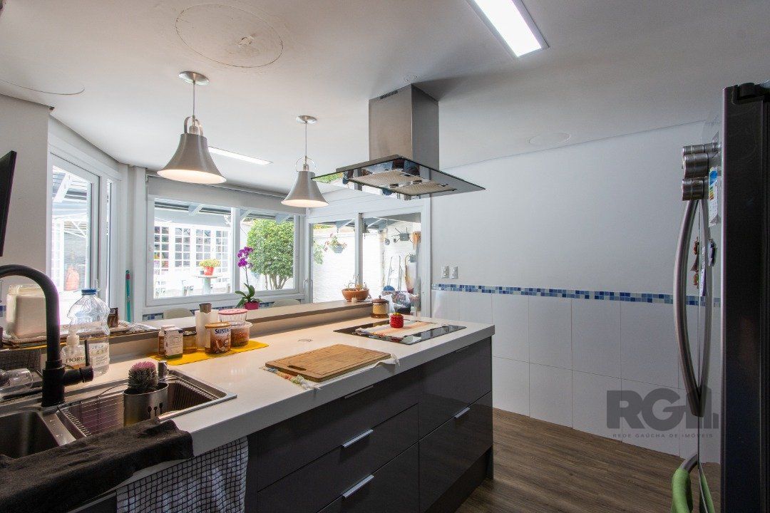Casa à venda com 4 quartos, 306m² - Foto 18