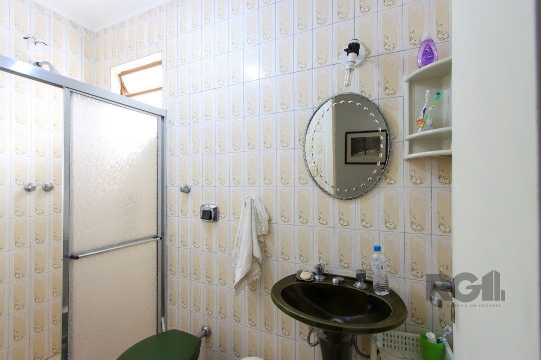 Casa à venda com 4 quartos, 200m² - Foto 18