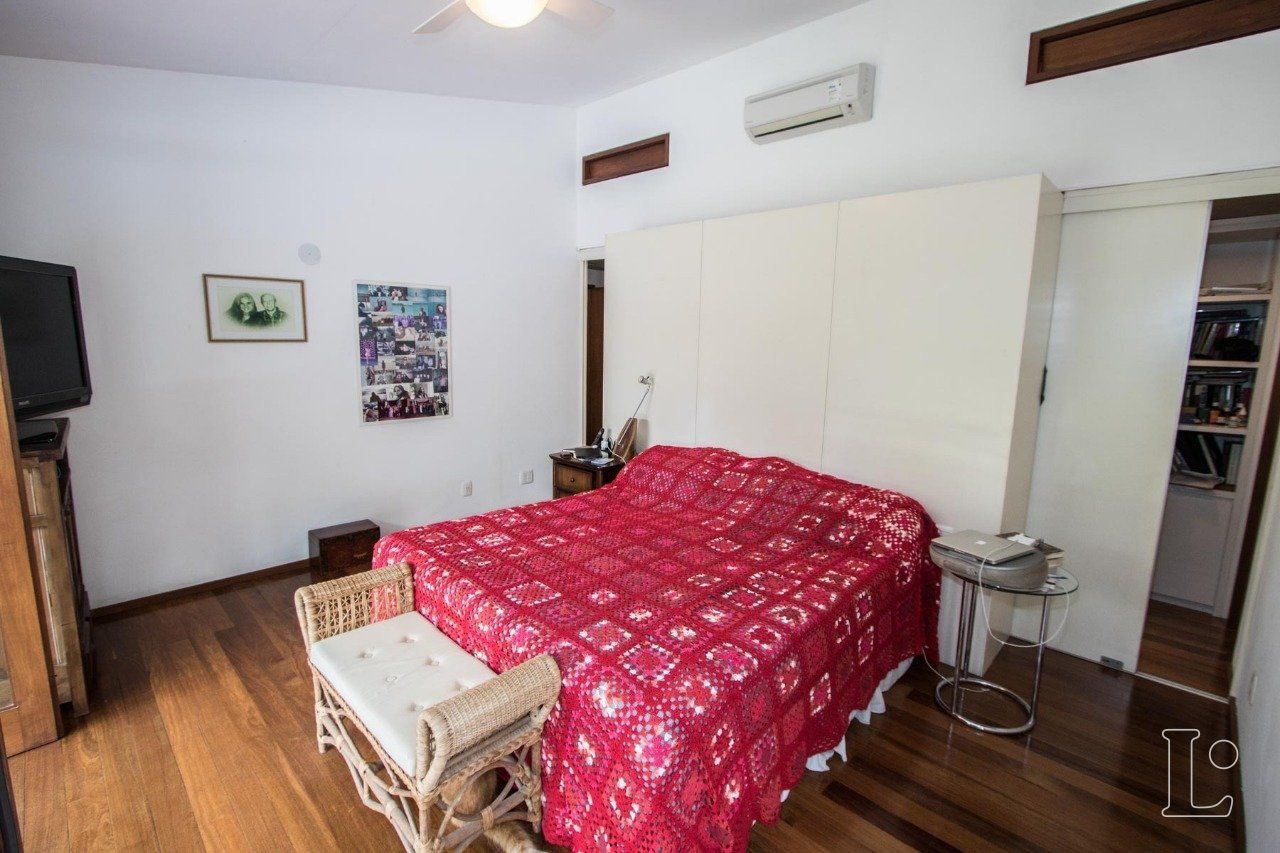Casa de Condomínio à venda com 4 quartos, 436m² - Foto 24
