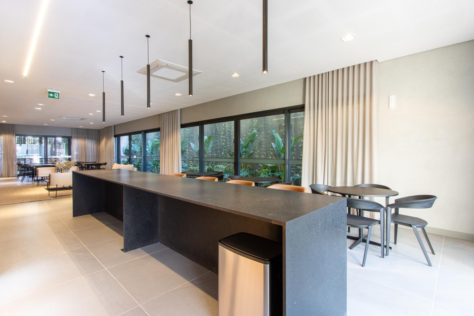 Apartamento à venda com 3 quartos, 209m² - Foto 48