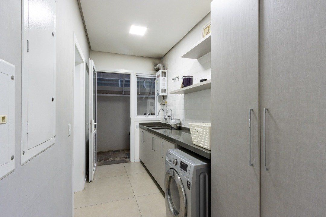Casa de Condomínio à venda com 3 quartos, 395m² - Foto 57