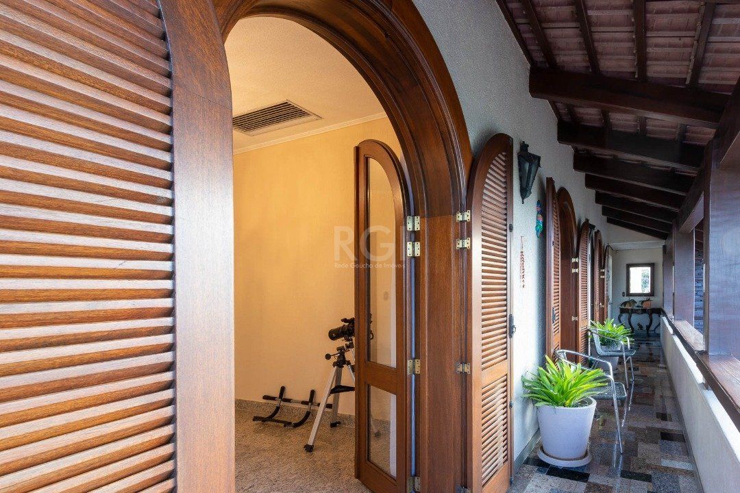 Casa à venda com 4 quartos, 430m² - Foto 44