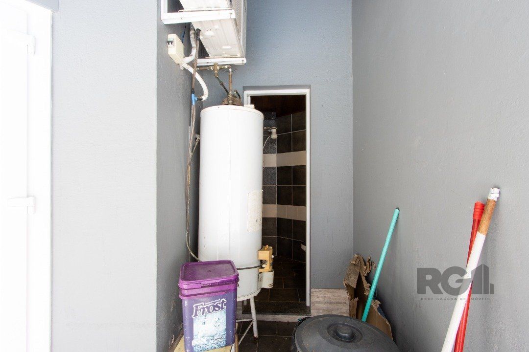 Casa à venda com 4 quartos, 306m² - Foto 24