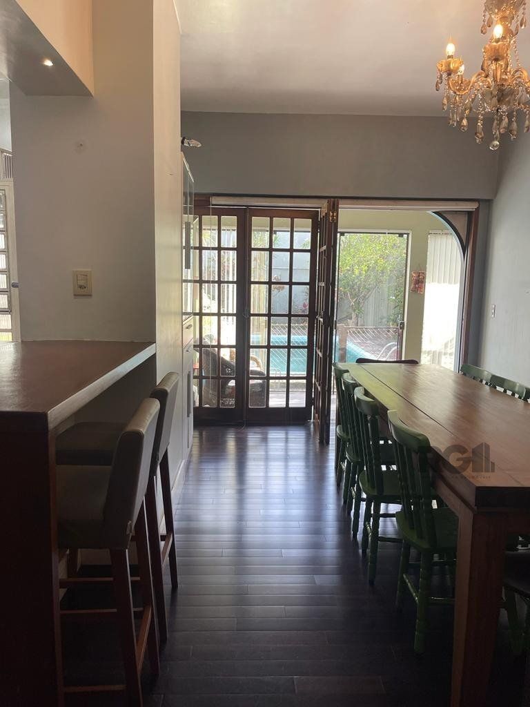 Casa, 5 quartos, 300 m² - Foto 9