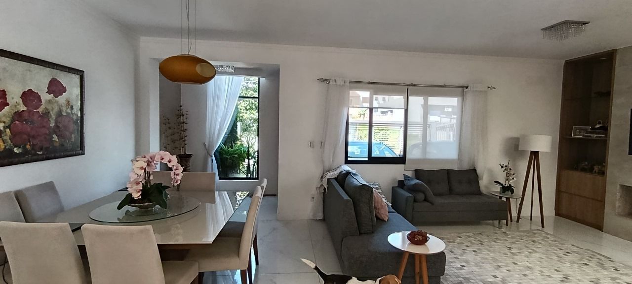 Casa à venda com 4 quartos, 180m² - Foto 5
