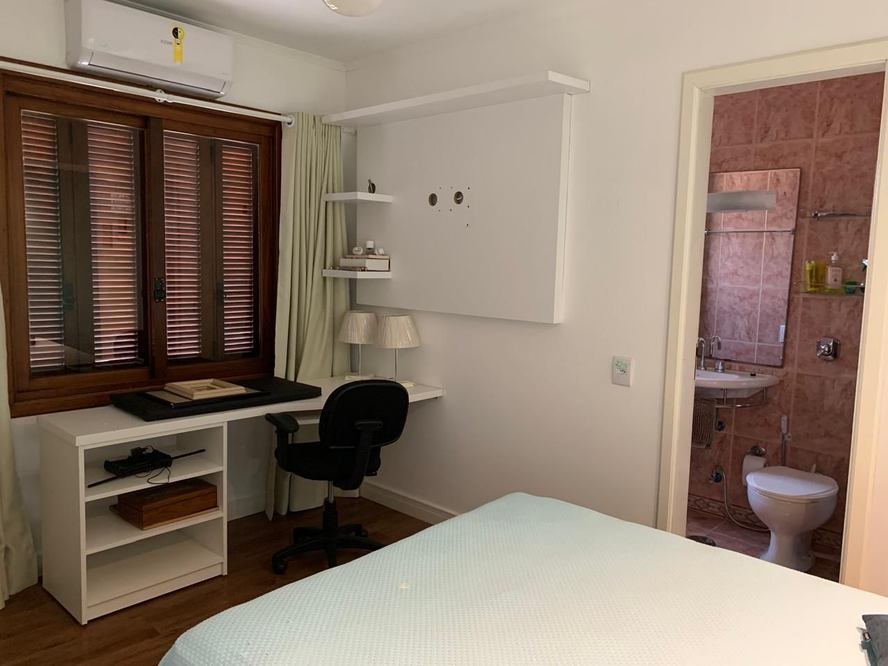 Casa de Condomínio à venda com 4 quartos, 227m² - Foto 7