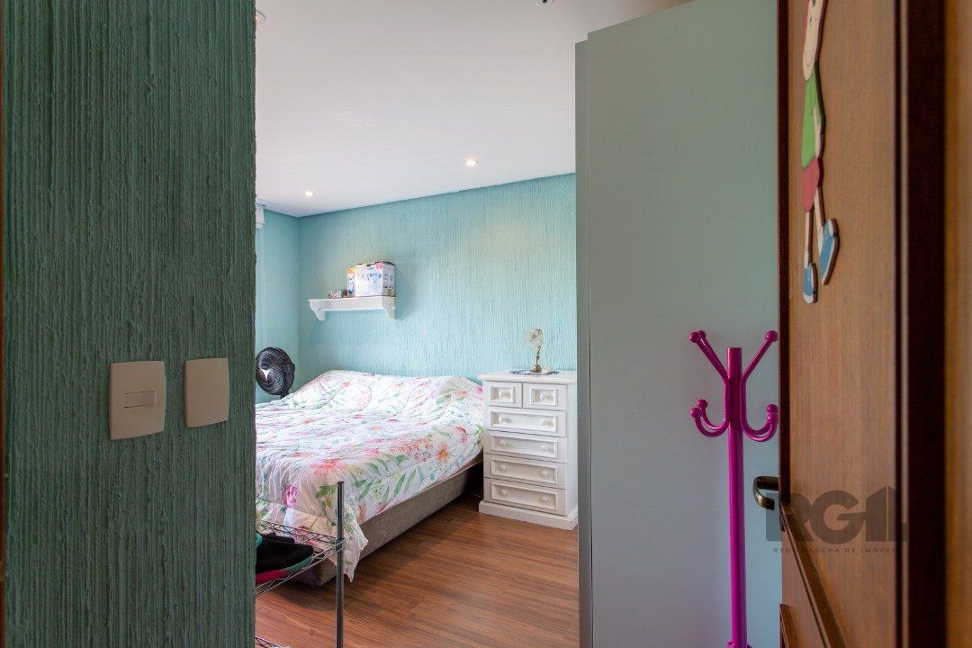 Casa de Condomínio à venda com 4 quartos, 226m² - Foto 38