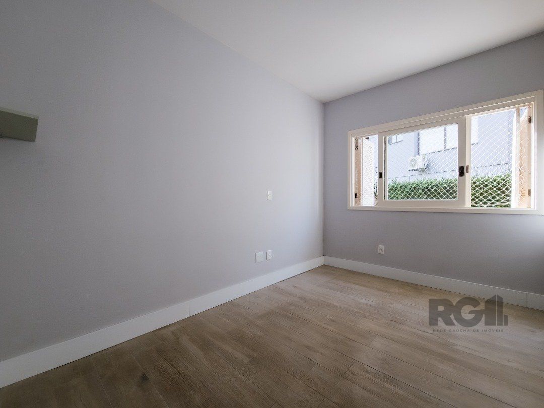 Casa de Condomínio à venda com 3 quartos, 239m² - Foto 17