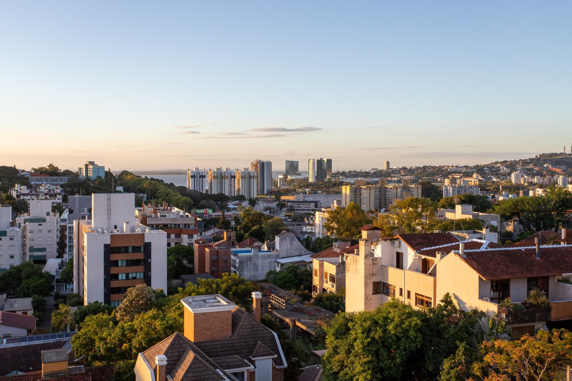 Apartamento à venda com 3 quartos, 107m² - Foto 2