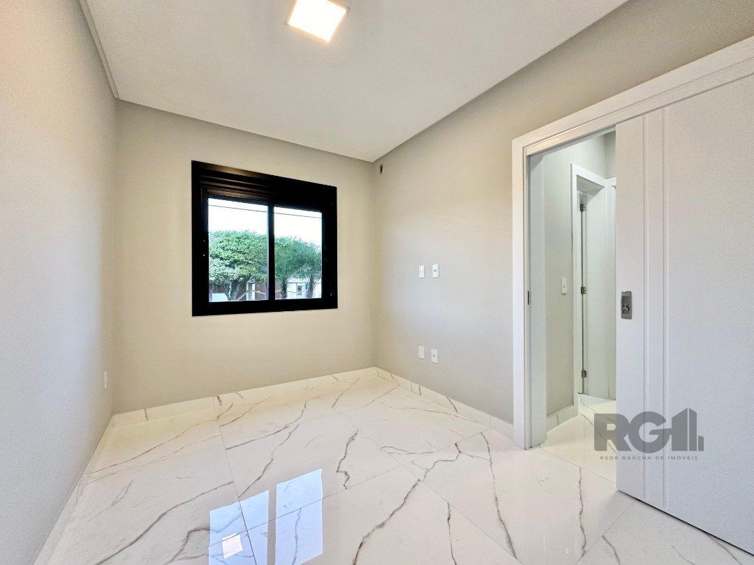 Casa à venda com 3 quartos, 173m² - Foto 6