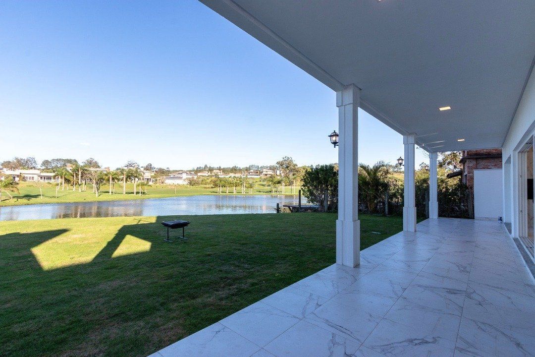 Casa de Condomínio à venda com 5 quartos, 388m² - Foto 17