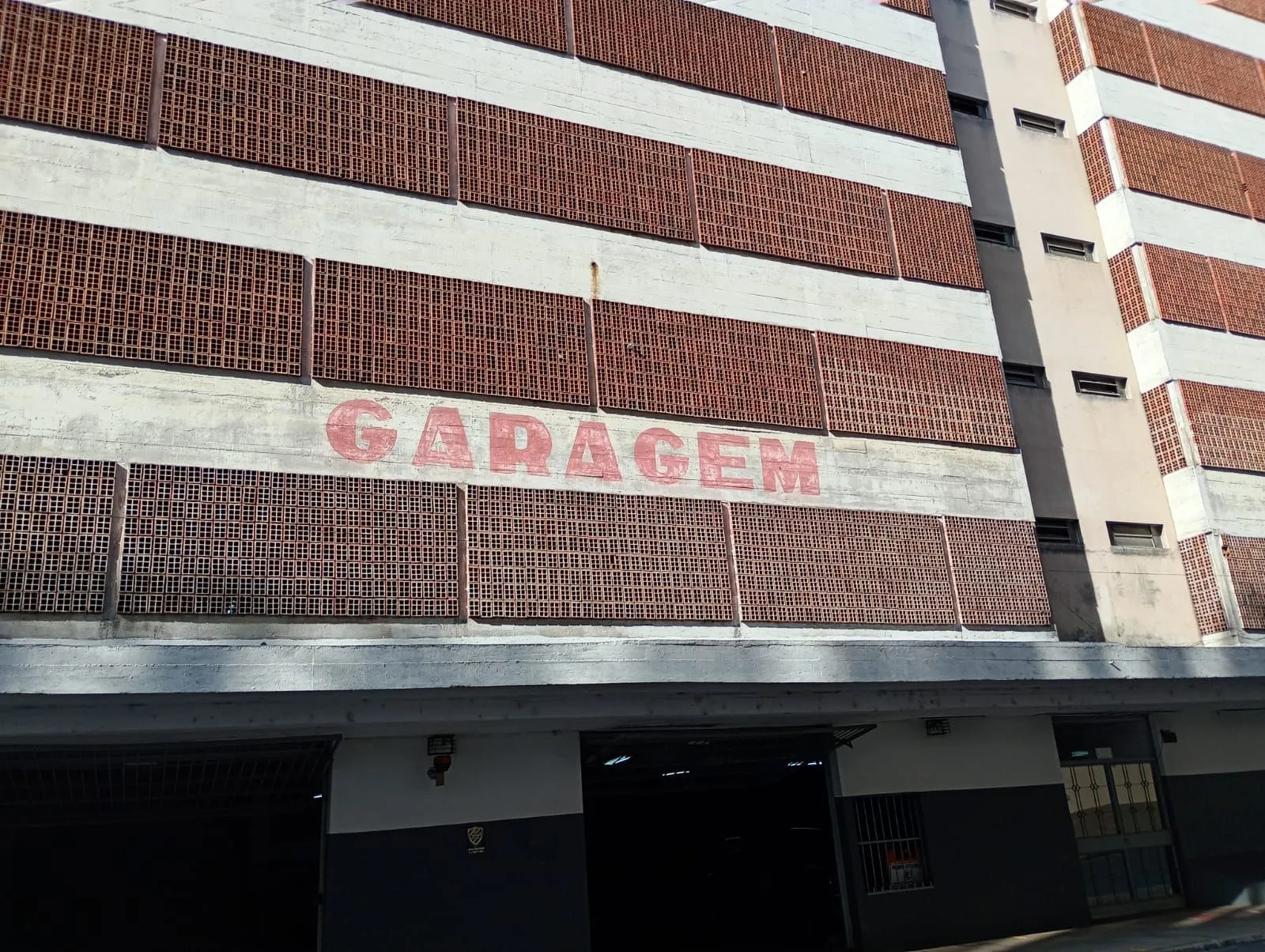 Sala comercial com Vaga coberta!
