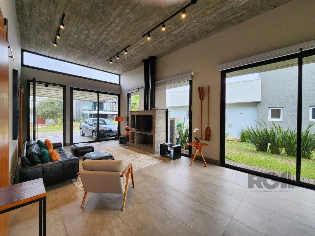 Casa de Condomínio à venda com 4 quartos, 224m² - Foto 6