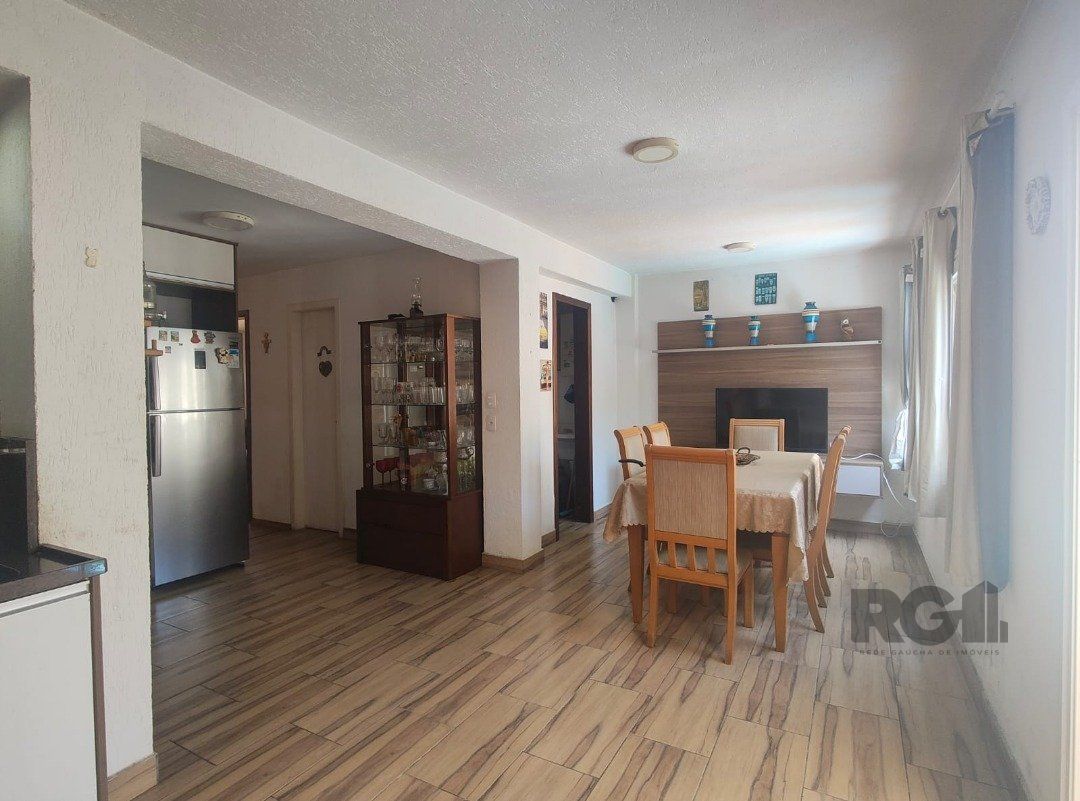 Casa de Condomínio à venda com 3 quartos, 248m² - Foto 10