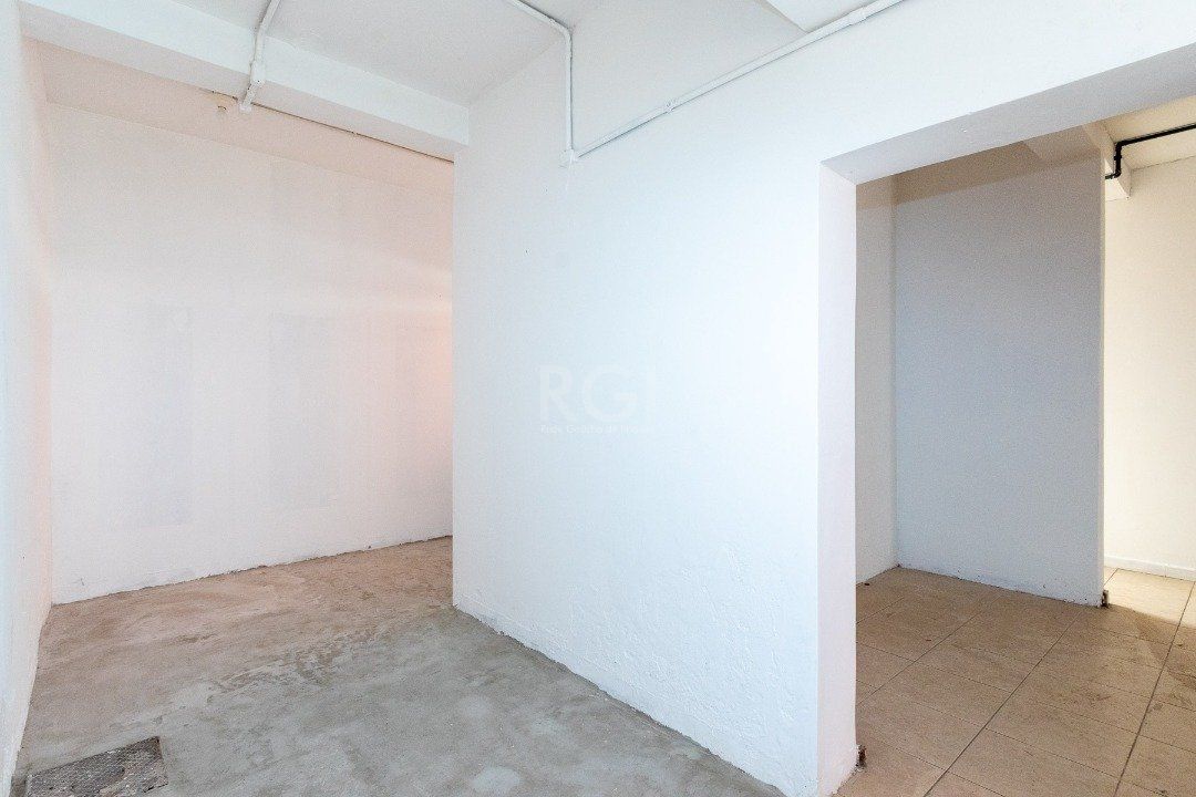 Casa à venda com 3 quartos, 232m² - Foto 10