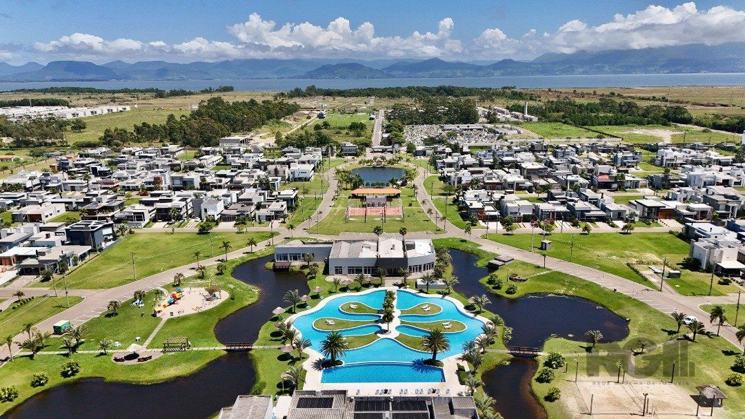 Casa de Condomínio à venda com 3 quartos, 242m² - Foto 23