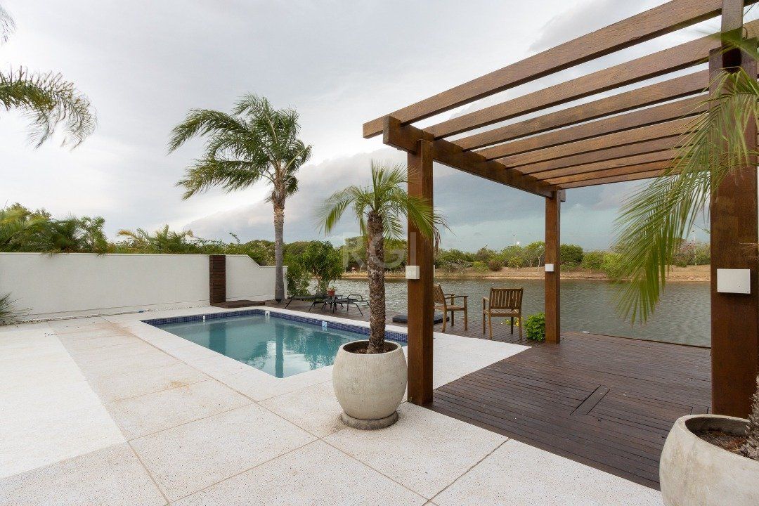 Casa de Condomínio à venda com 3 quartos, 395m² - Foto 23