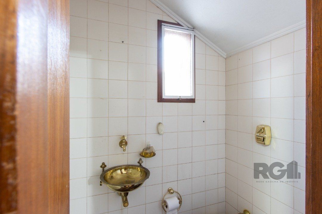 Casa à venda com 4 quartos, 369m² - Foto 13