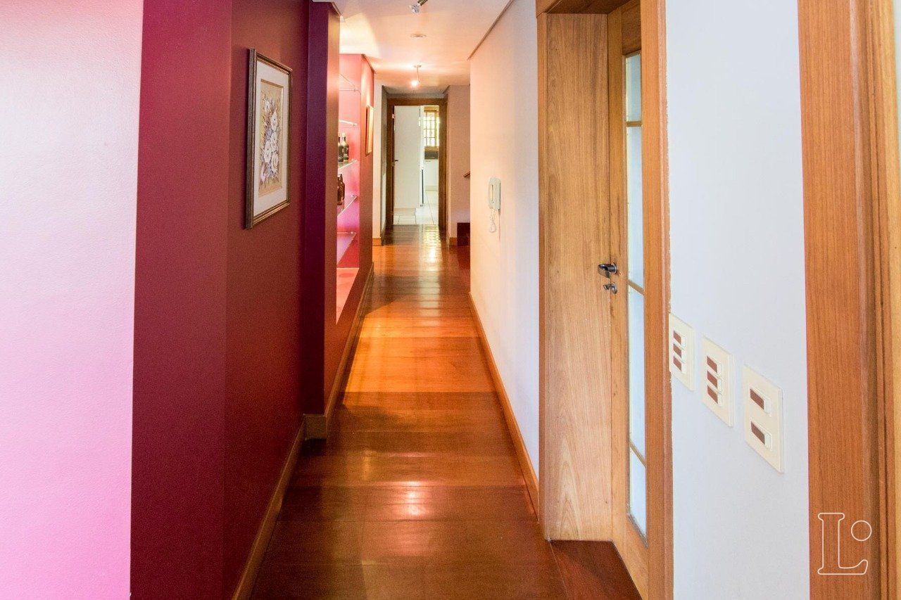 Casa à venda com 4 quartos, 427m² - Foto 5