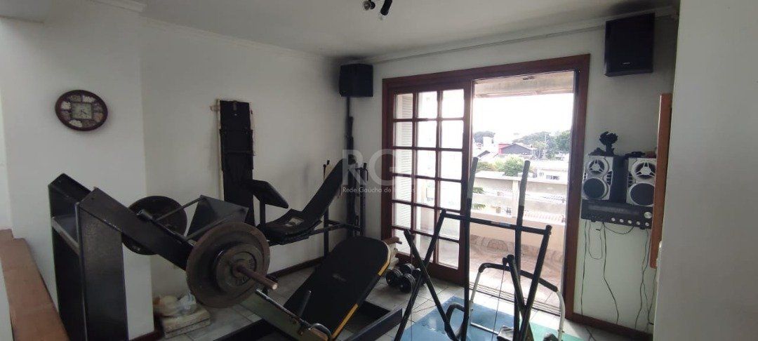 Casa, 3 quartos, 250 m² - Foto 28