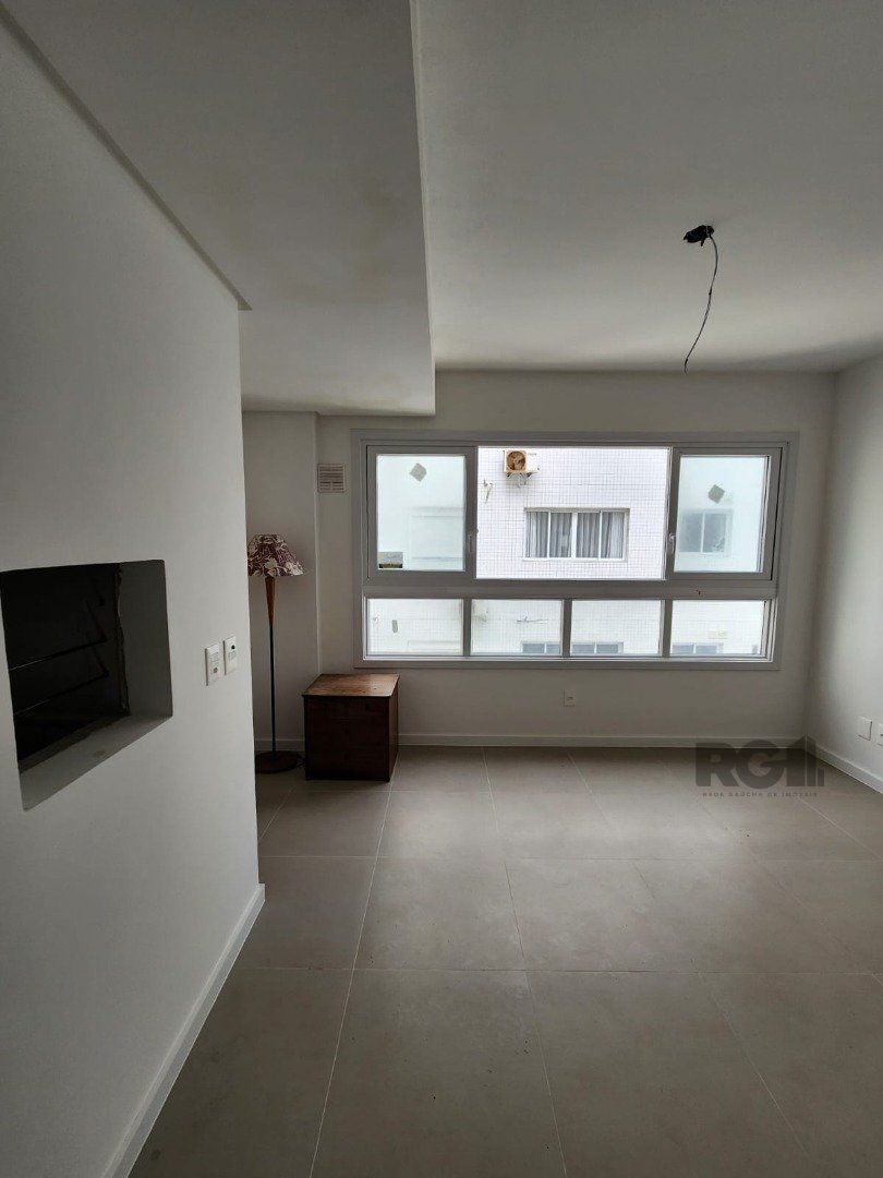 Apartamento à venda com 2 quartos, 66m² - Foto 7