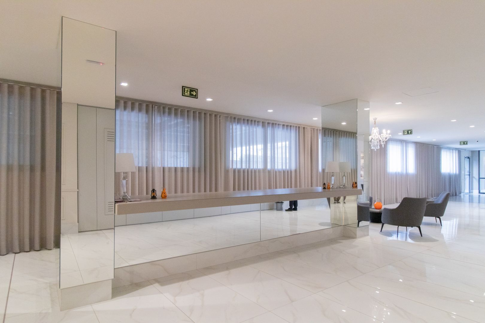 Apartamento à venda com 2 quartos, 58m² - Foto 29