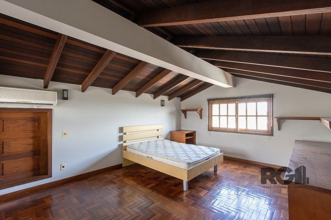 Casa à venda com 3 quartos, 320m² - Foto 47