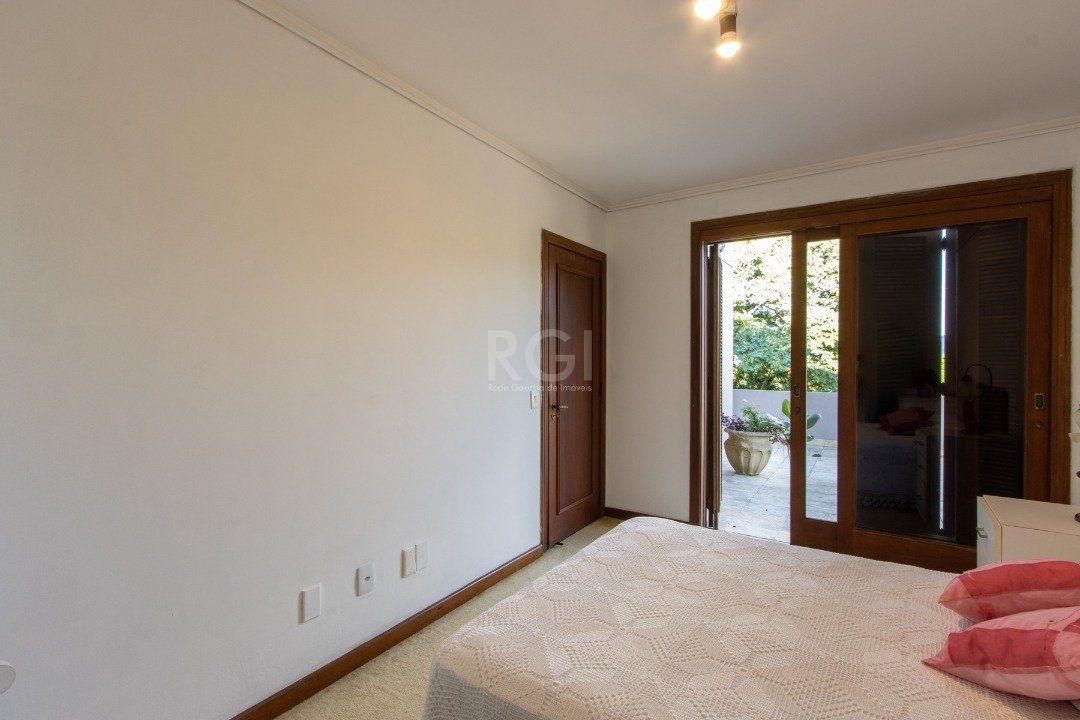 Casa de Condomínio à venda com 8 quartos, 1350m² - Foto 104