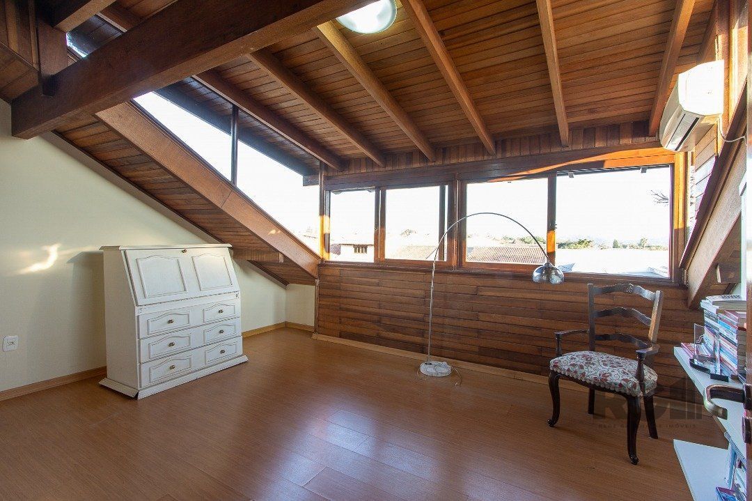 Casa à venda com 5 quartos, 300m² - Foto 48