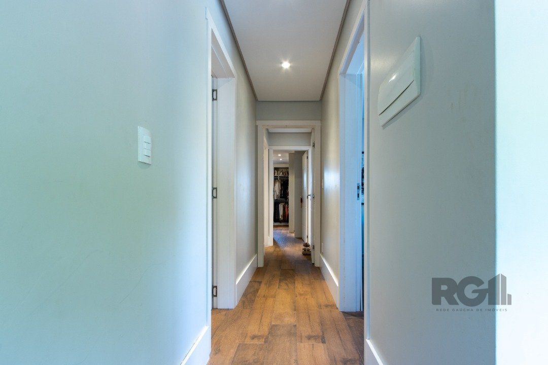Casa à venda com 5 quartos, 360m² - Foto 12