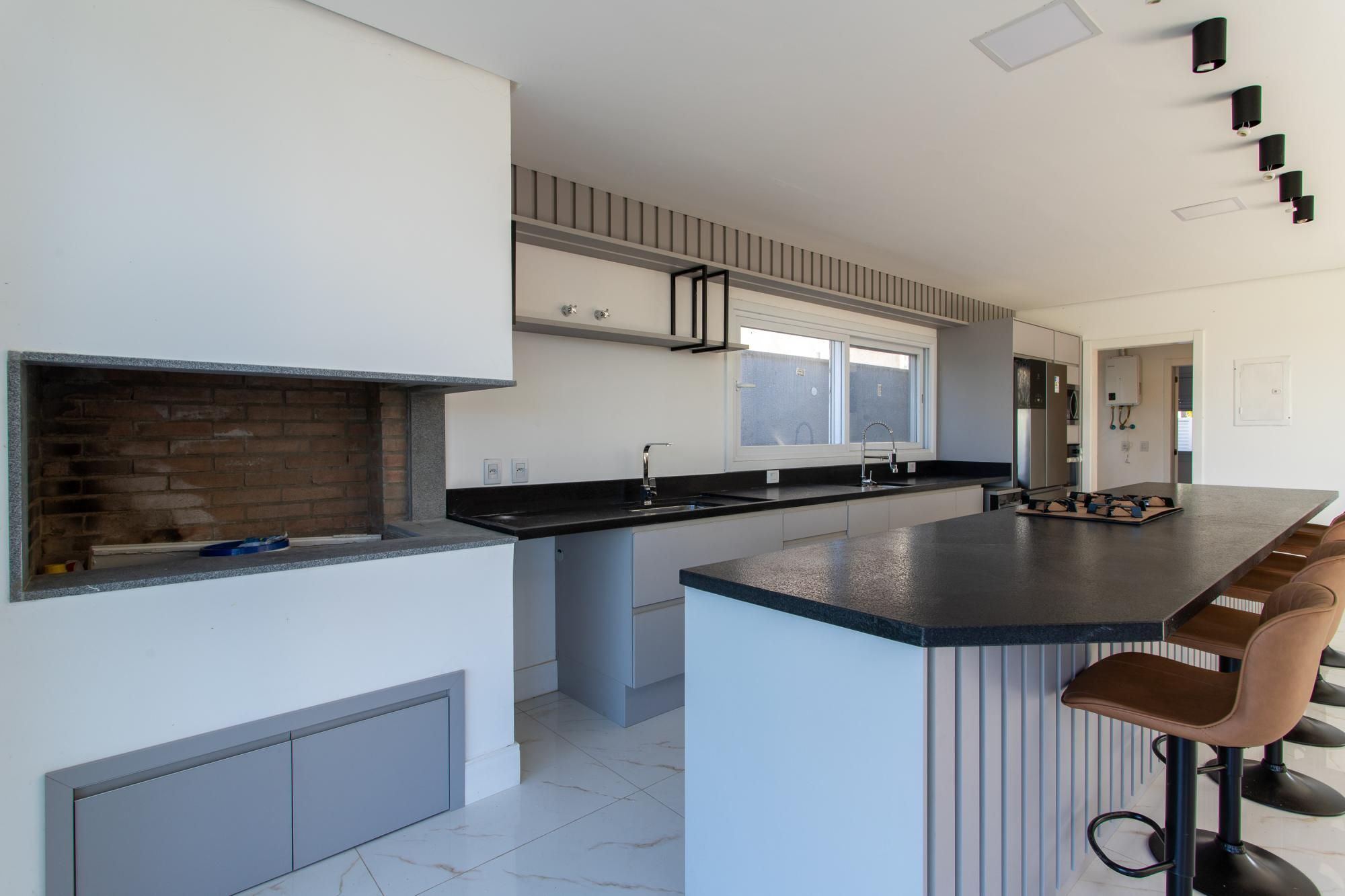 Casa de Condomínio à venda com 4 quartos, 297m² - Foto 32