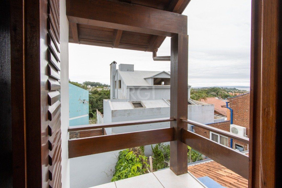 Casa de Condomínio à venda com 4 quartos, 184m² - Foto 34
