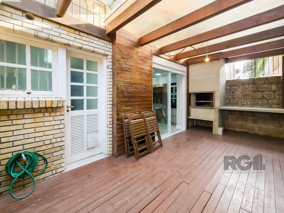 Casa de Condomínio à venda com 3 quartos, 239m² - Foto 36