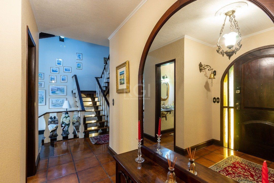 Casa à venda com 4 quartos, 430m² - Foto 17
