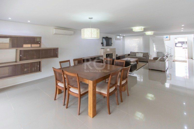 Casa de Condomínio à venda com 4 quartos, 320m² - Foto 7