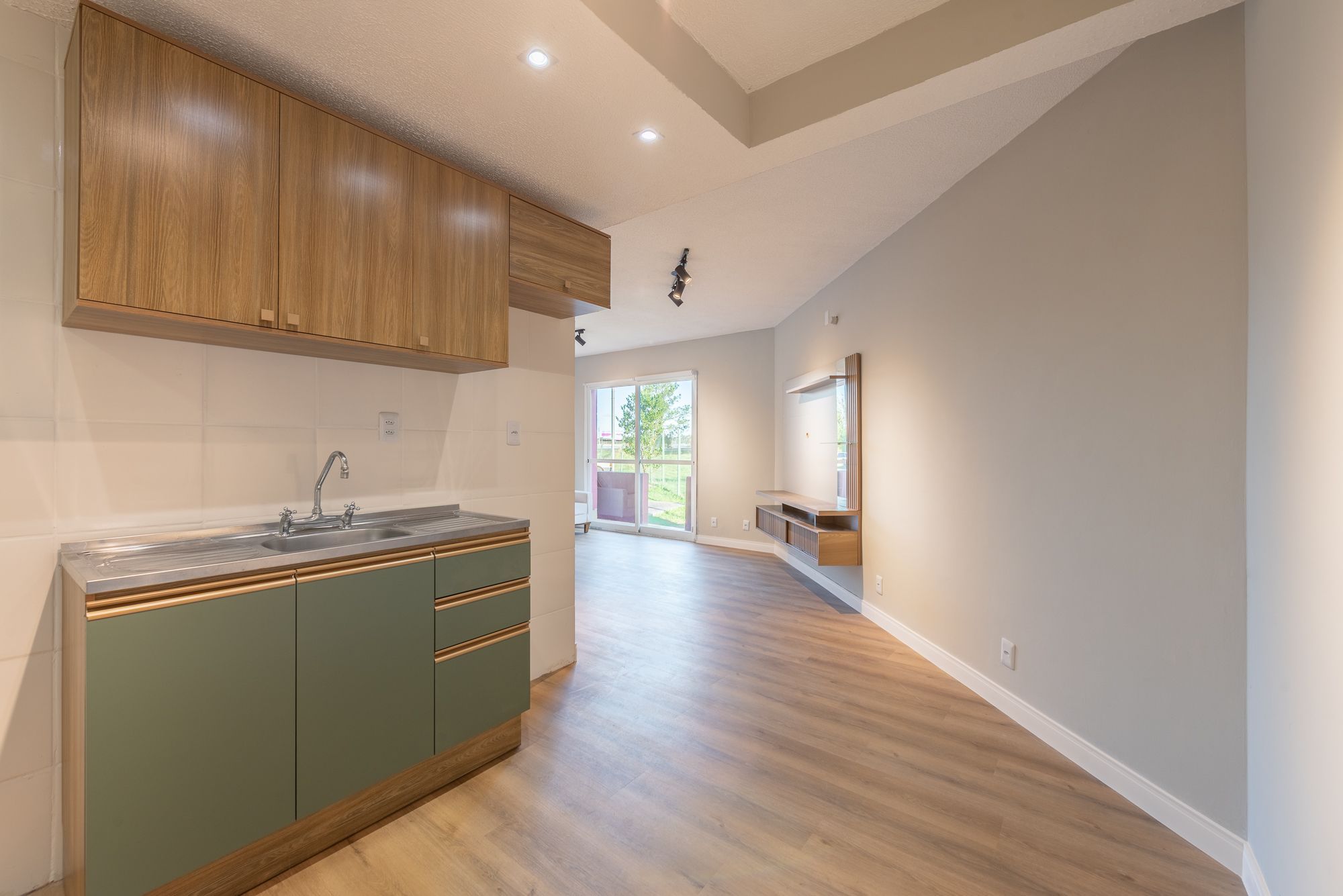 Apartamento à venda com 1 quarto, 50m² - Foto 4