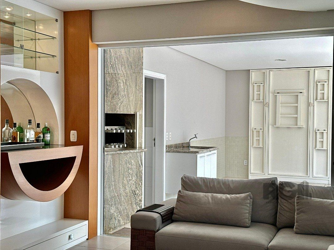 Casa de Condomínio à venda com 5 quartos, 323m² - Foto 6