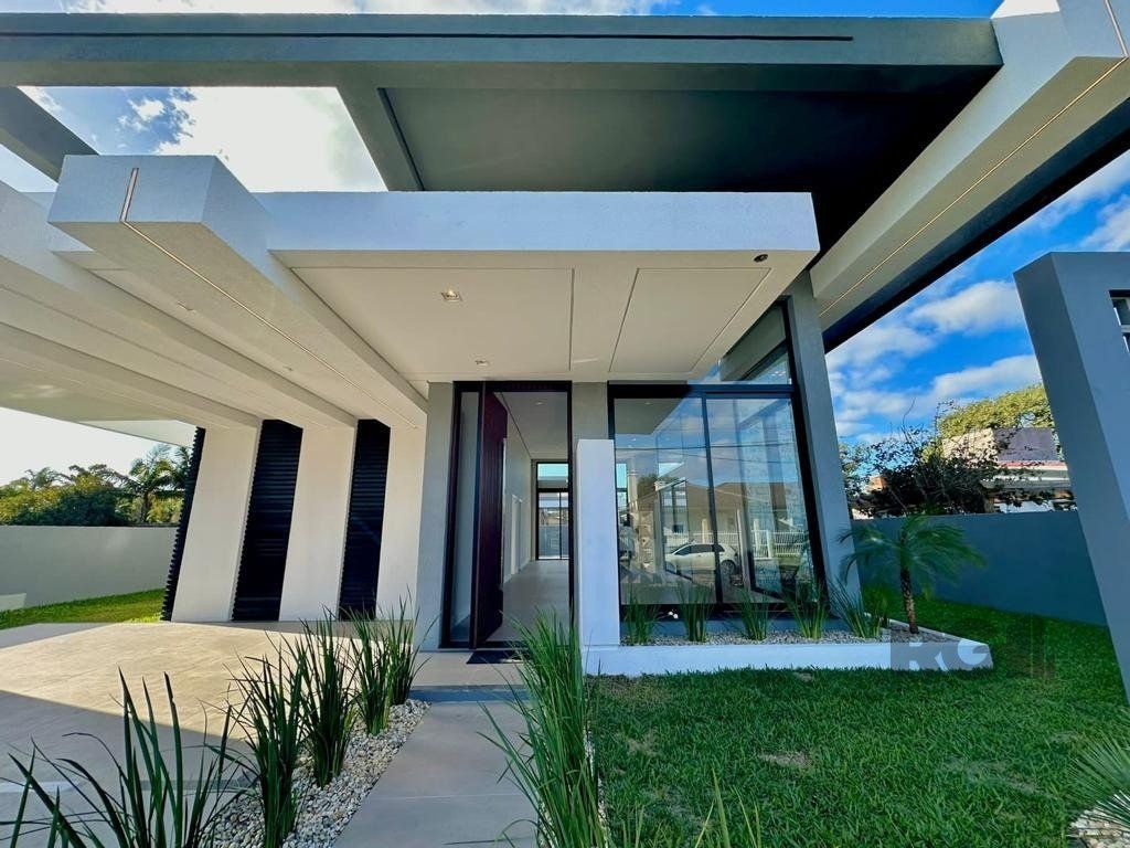 Casa, 4 quartos, 270 m² - Foto 2